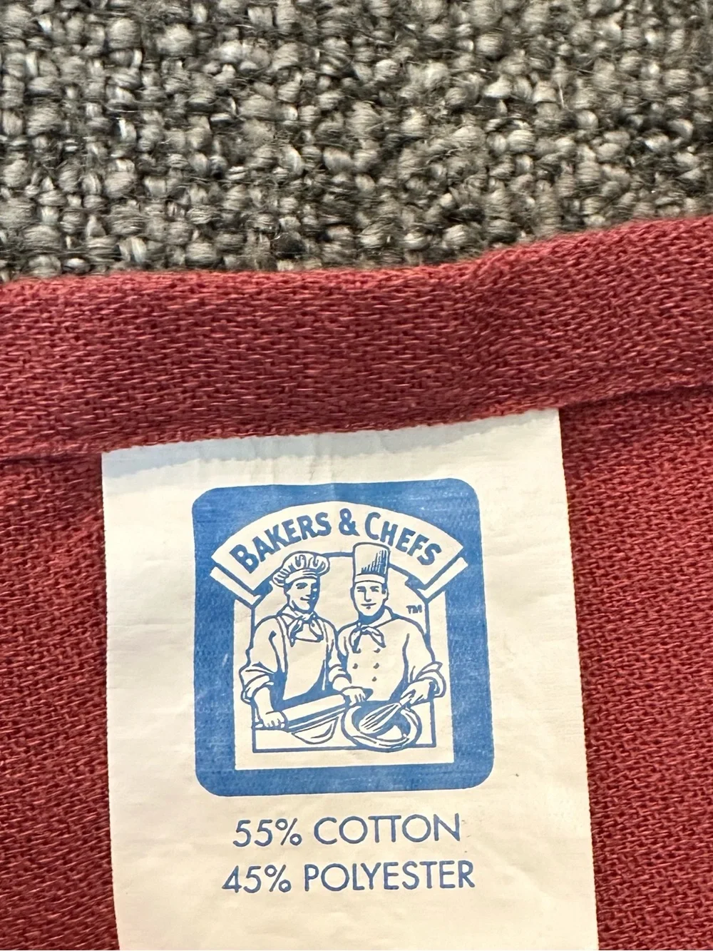 Bakers & Chefs • set of 12 maroon cloth napkins
